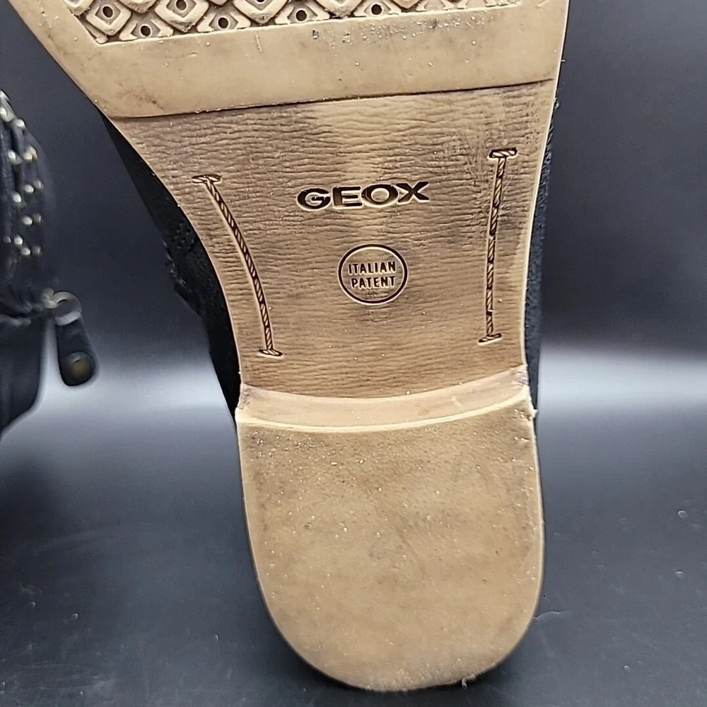 GEOX Respira Women's 8.5‎ Black Leather Ankle Boots Studded Zipper